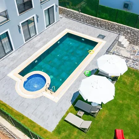 Atlantis- 4 Bedroom Holiday Villa In Hisaronu * Ölüdeniz