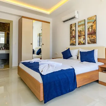 Atlantis- 4 Bedroom Holiday Villa In Hisaronu ヴィラ