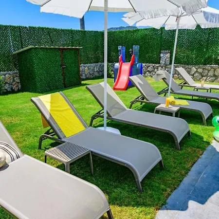 ヴィラ Atlantis- 4 Bedroom Holiday Villa In Hisaronu