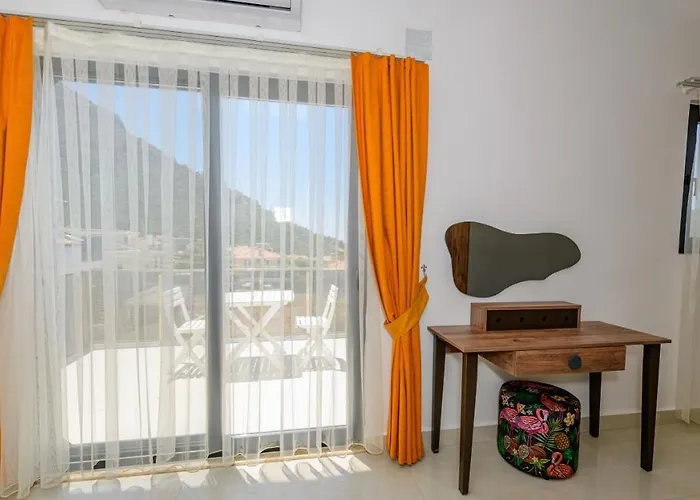 Atlantis- 4 Bedroom Holiday Villa In Hisaronu Ölüdeniz