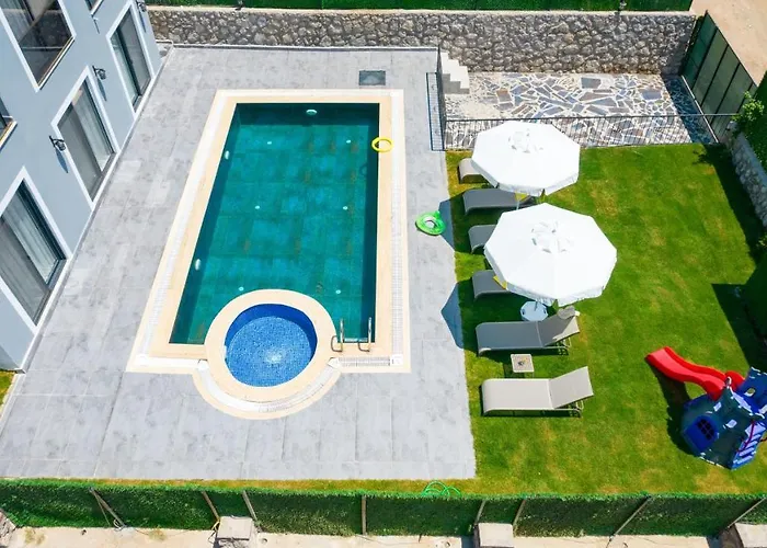Villa Atlantis- 4 Bedroom Holiday Villa In Hisaronu Ölüdeniz