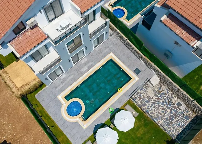 Atlantis- 4 Bedroom Holiday Villa In Hisaronu Villa *