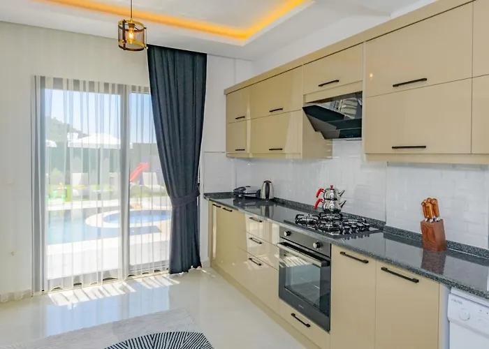 Villa Atlantis- 4 Bedroom Holiday Villa In Hisaronu Ölüdeniz