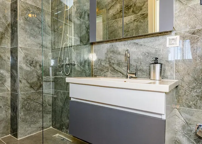 Atlantis- 4 Bedroom Holiday Villa In Hisaronu