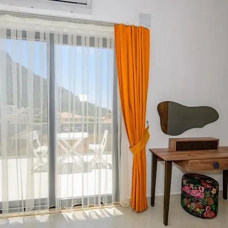 Atlantis- 4 Bedroom Holiday Villa In Hisaronu Oludeniz