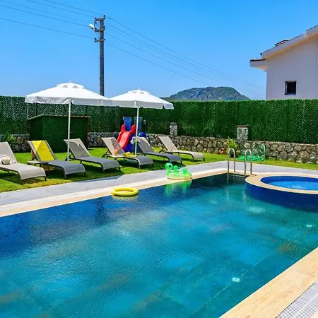 Atlantis- 4 Bedroom Holiday Villa In Hisaronu Villa Oludeniz
