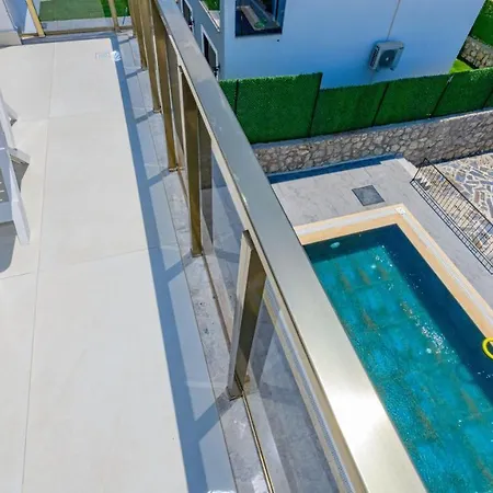 Atlantis- 4 Bedroom Holiday Villa In Hisaronu Villa *